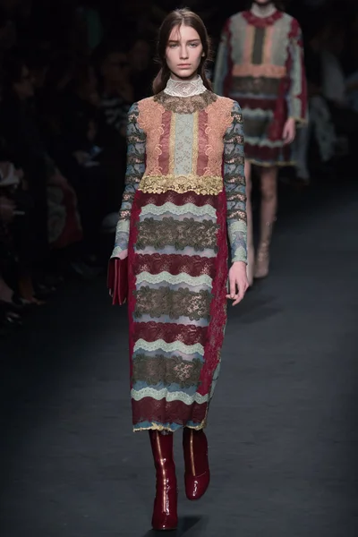 Look 20